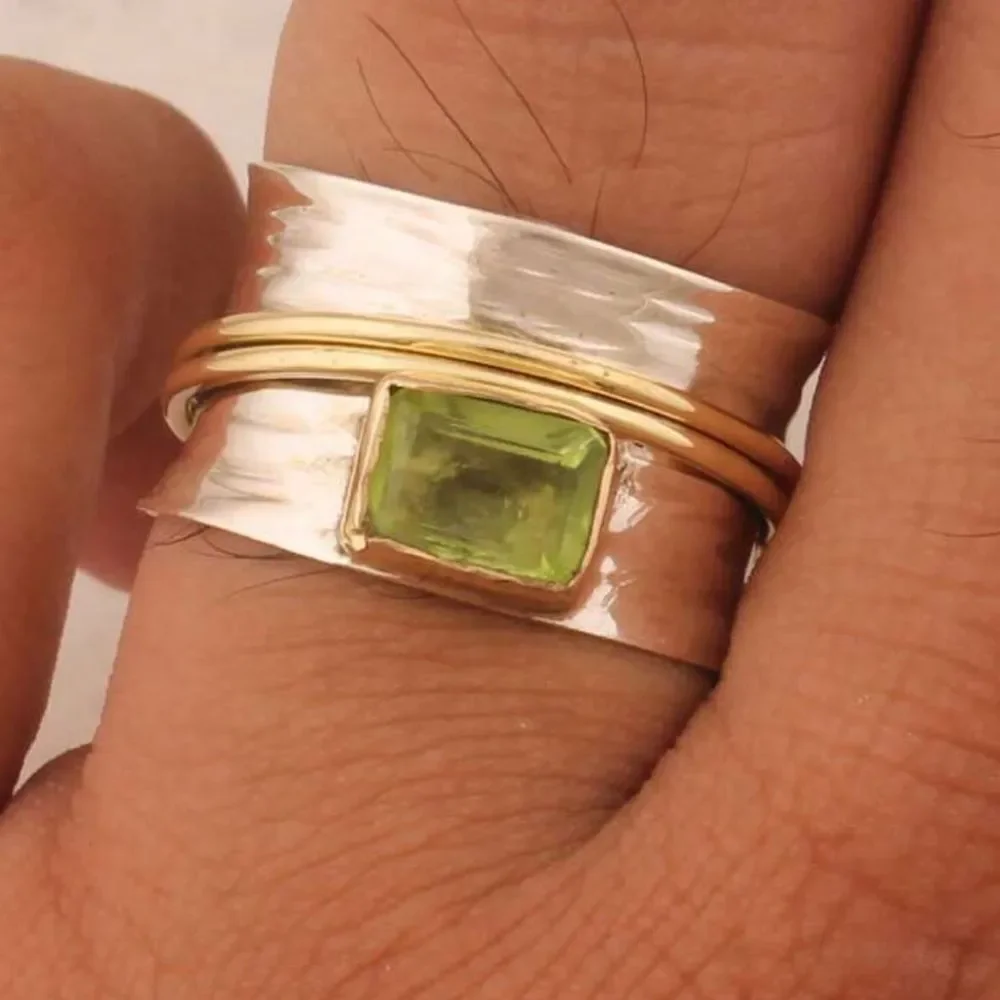Silver Green ring M721